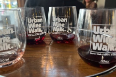 urbanwinewalkglaeser